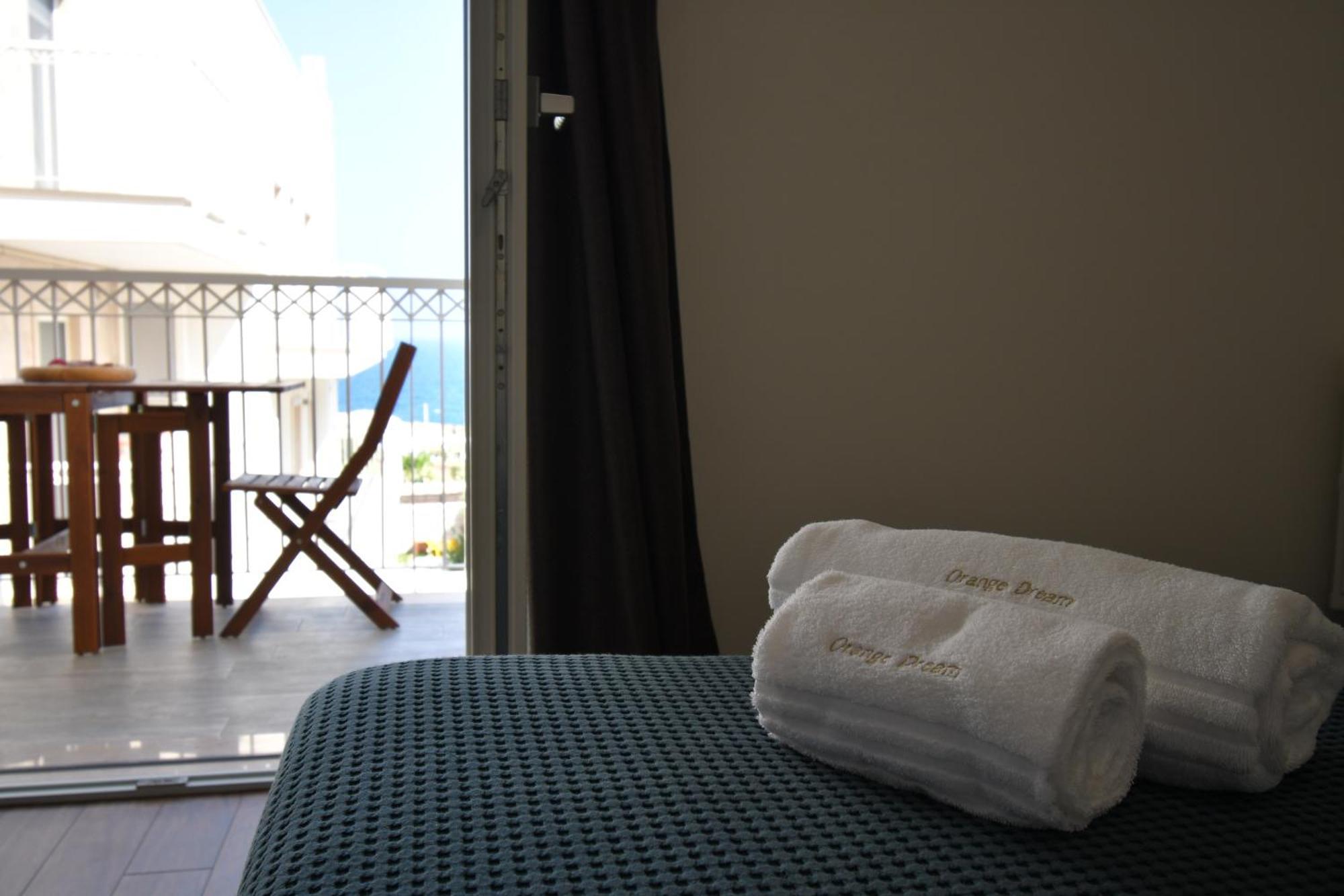 Orange Dream Hotel Polignano a Mare Ngoại thất bức ảnh